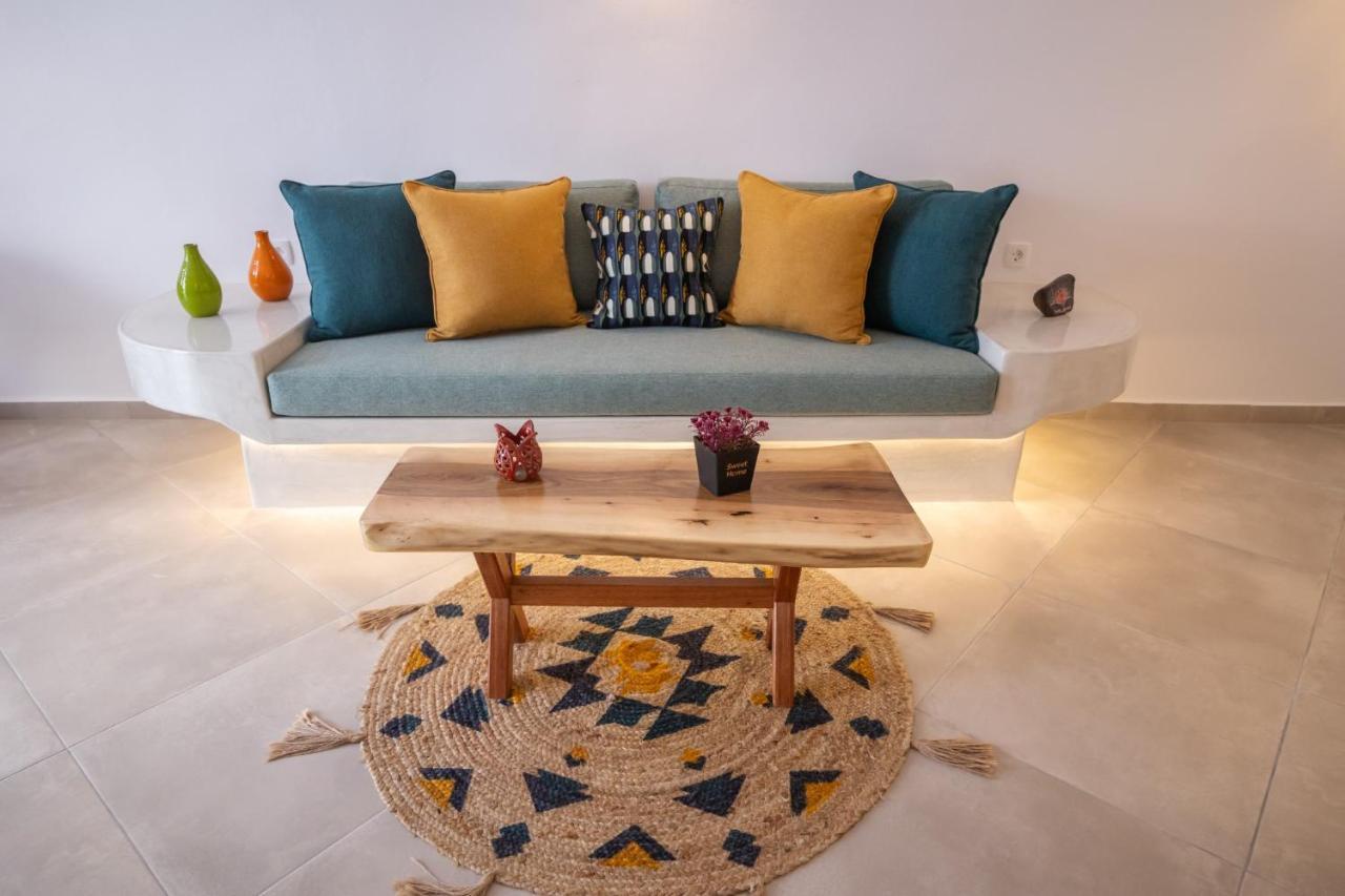 Sunborn Oia Suites 외부 사진