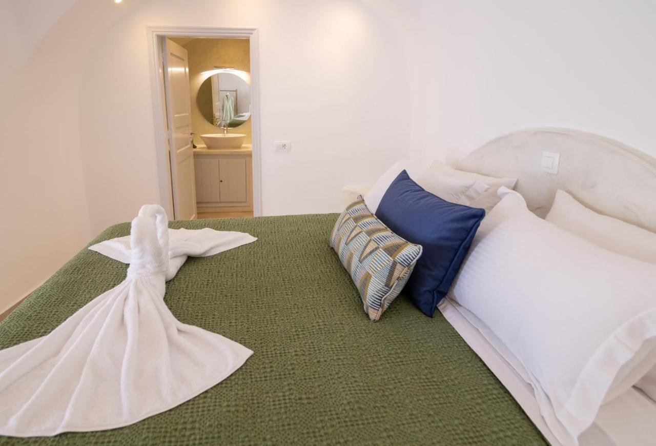 Sunborn Oia Suites 외부 사진