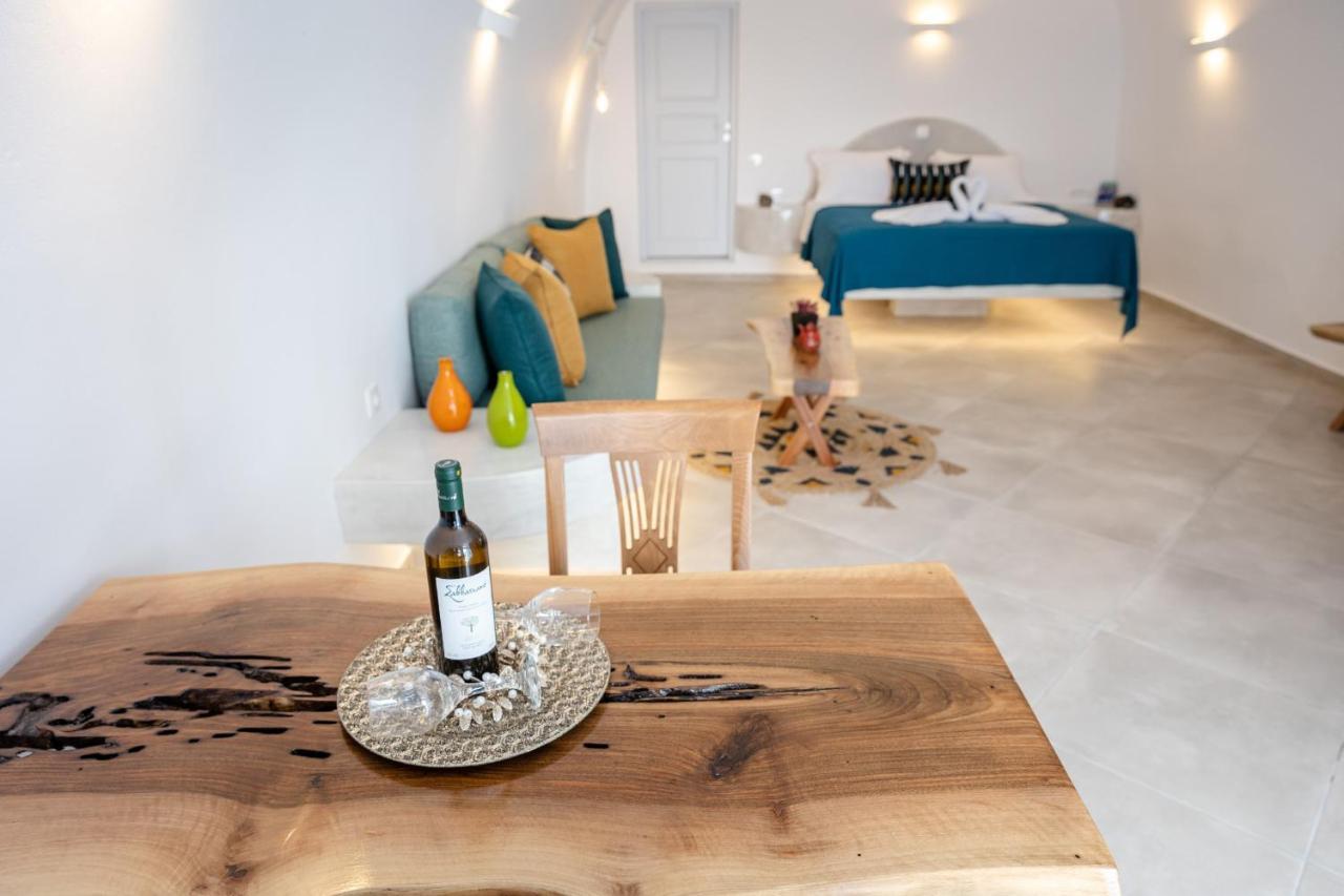 Sunborn Oia Suites 외부 사진