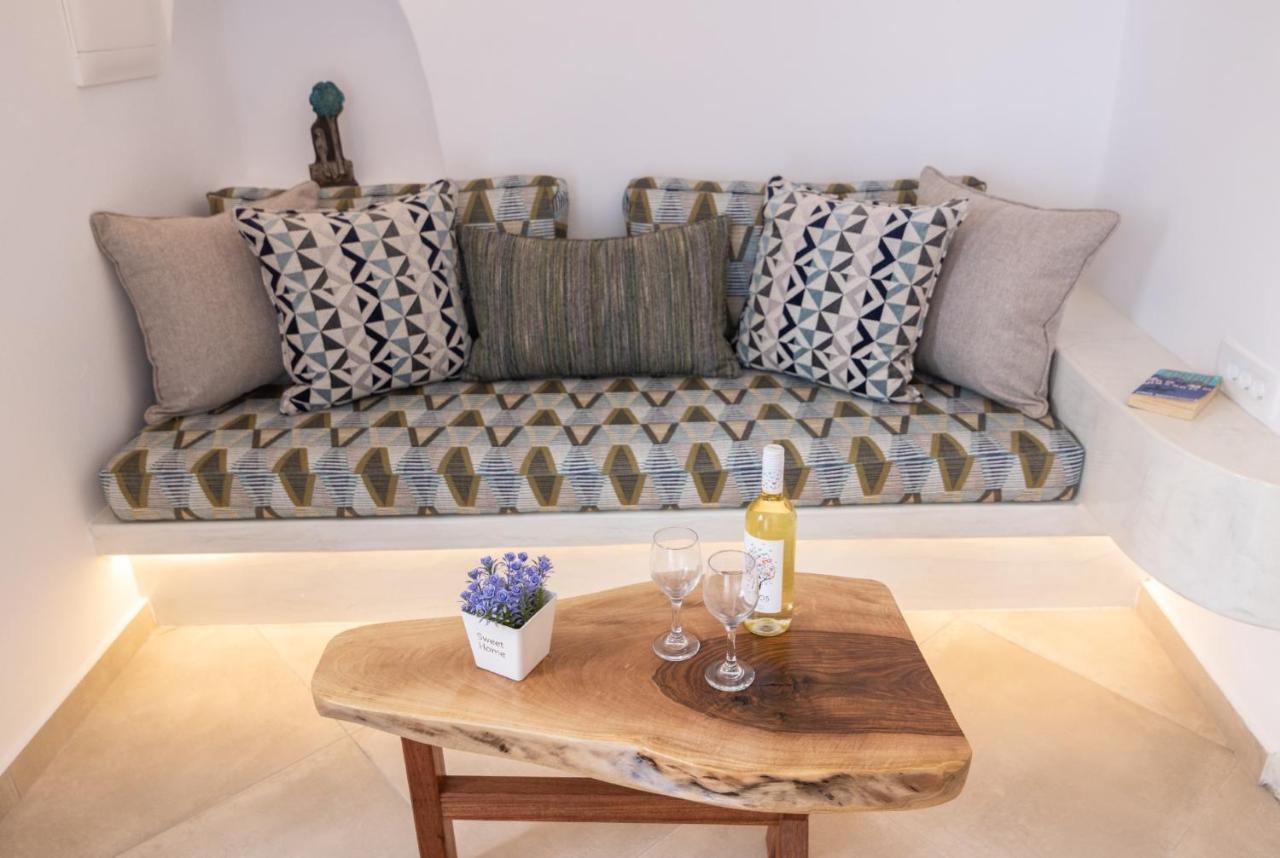 Sunborn Oia Suites 외부 사진