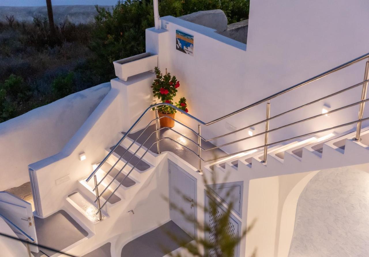 Sunborn Oia Suites 외부 사진